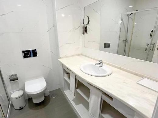 River Inn by AC Hospitality Management