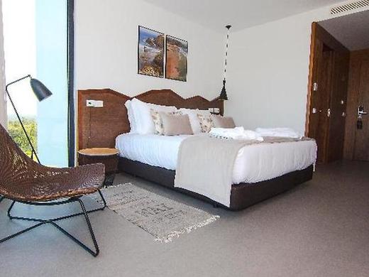 Enigma - Nature & Water Hotel