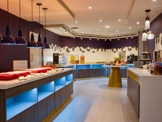 DoubleTree by Hilton London Elstree