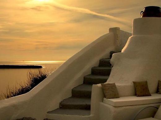 Oia Mare Villas