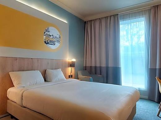 Holiday Inn Express London - Heathrow T5