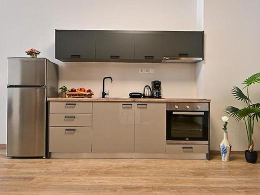 Thisean Modern Suites by Athens Stay