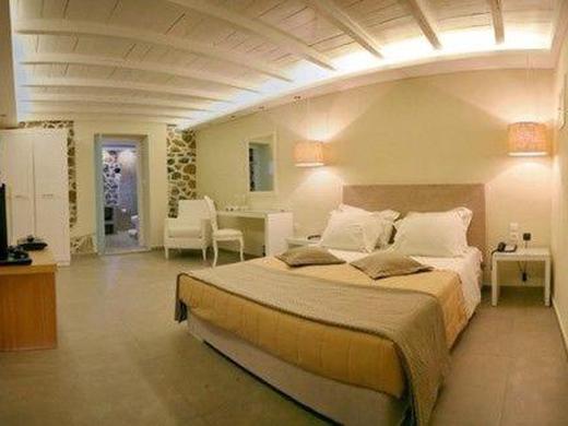 Oikies Small Elegant Houses