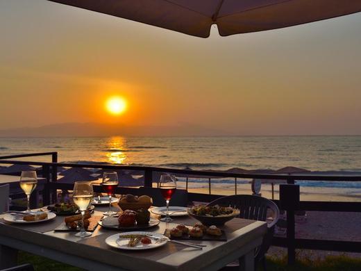 Elia Agia Marina Hotel