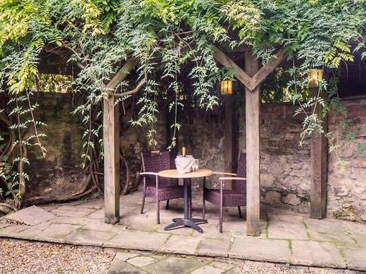 Vanbrugh House Hotel