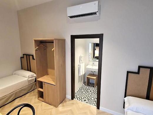 Casual Con Duende Cadiz Hostal