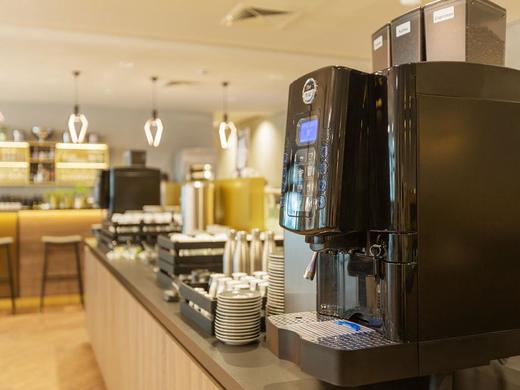 Holiday Inn - the niu, Mesh Stuttgart Messe