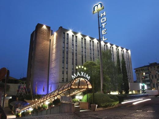Hotel Maxim
