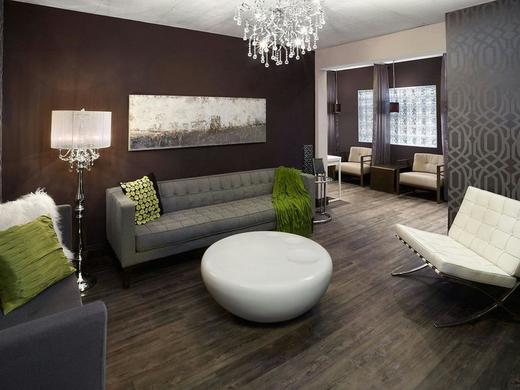 Four Points by Sheraton Hotel & Suites Calgary West