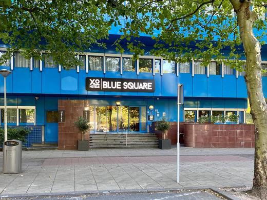 Xo Hotels Blue Square