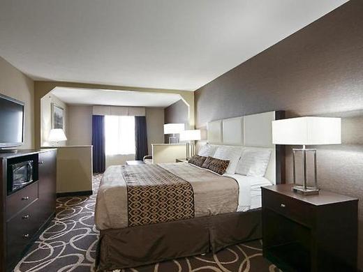 Best Western Plus Pioneer Park Inn