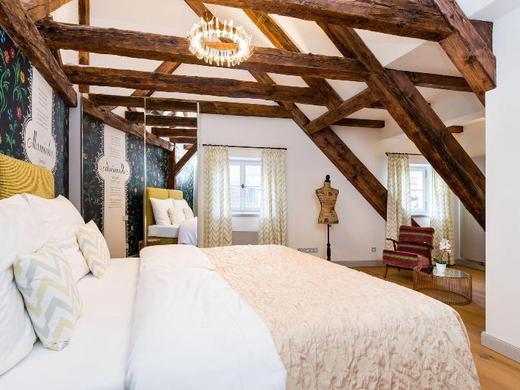 Old Royal Post Apartments