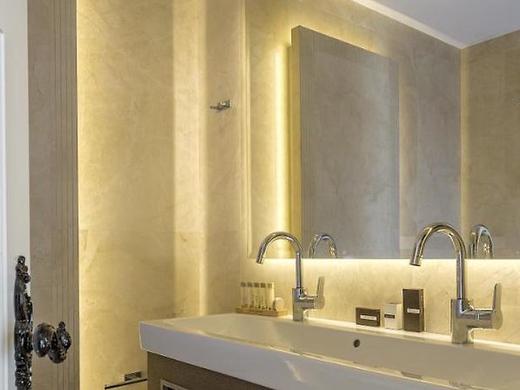 3 Sixty Hotel & Suites