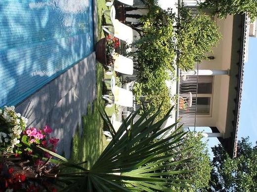 Tamaro und Dependance Villa Olevano