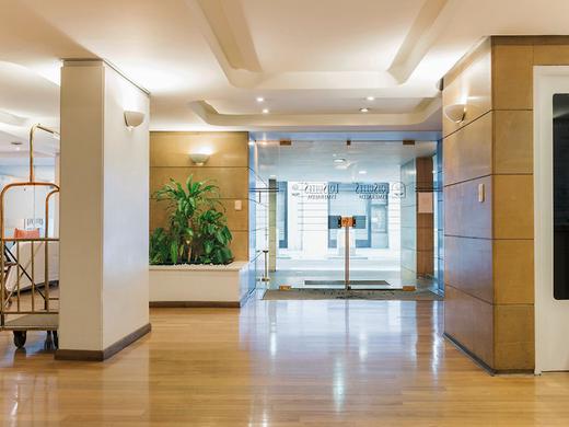 Loi Suites Esmeralda