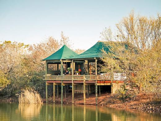 Buffelsdrift Game Lodge