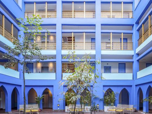 ilodge @ Signature Towers