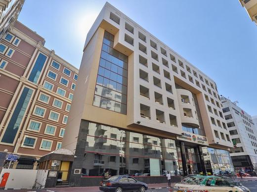 Sun And Sands Downtown