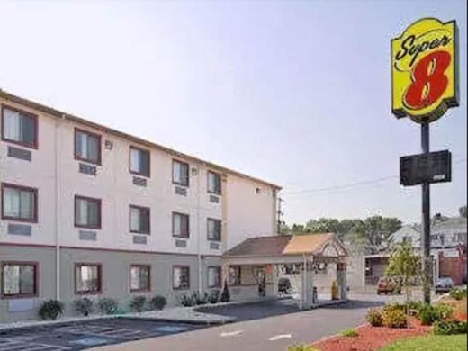 Ramada by Wyndham York Harrisburg Hershey