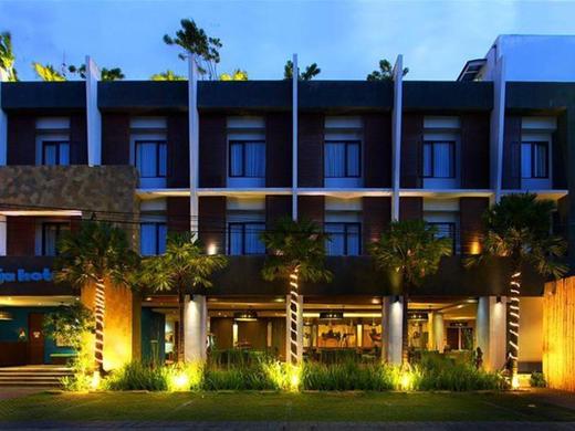 Praja Hotel Bali