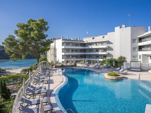 Artiem Audax - Adults Only