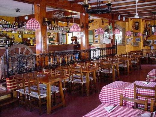 Casablanca Suites - Adults Only