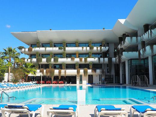 Hotel Deloix Aqua Center