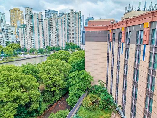 Holiday Inn Express Putuo