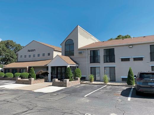 The Mariner Resort Cape Cod