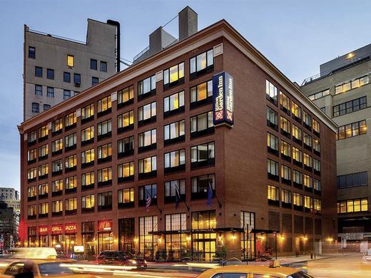 Hilton Garden Inn Tribeca