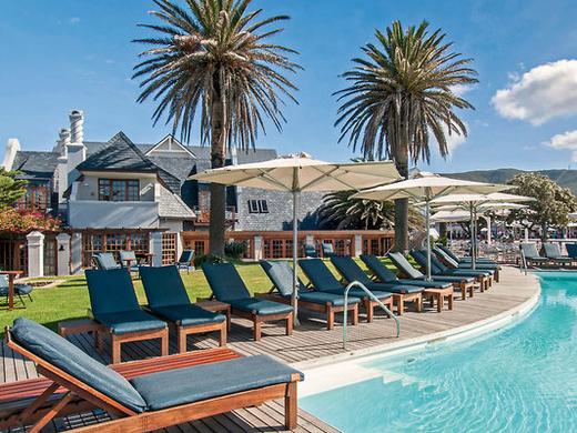 Village N Life: Harbour House Hotel