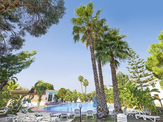 Hotel Villaggio Alkantara