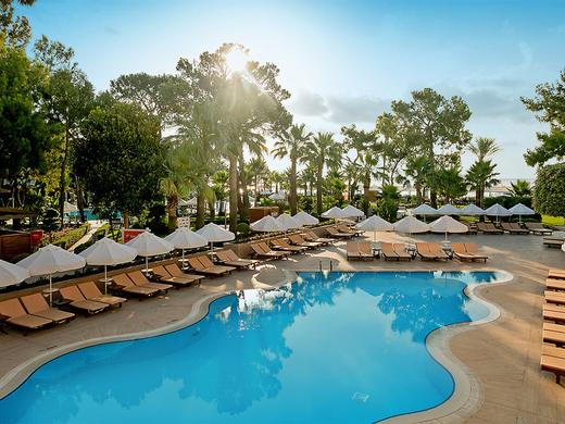 Seven Seas Hotel Life