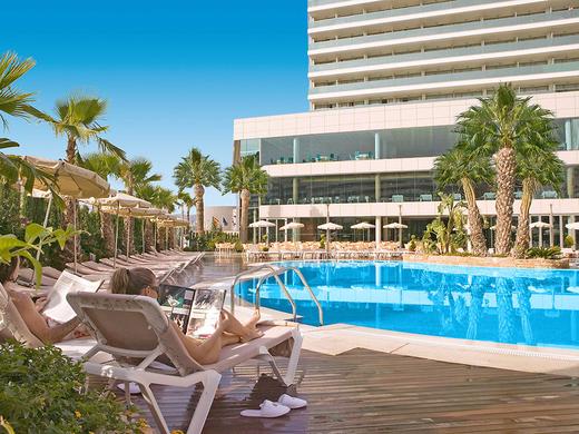 Hotel AR Diamante Beach