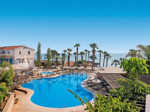 Hotel Louis Althea Beach