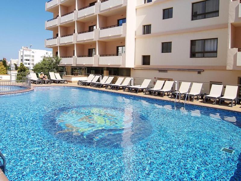Invisa Hotel La Cala
