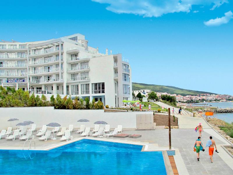 Moonlight Hotel