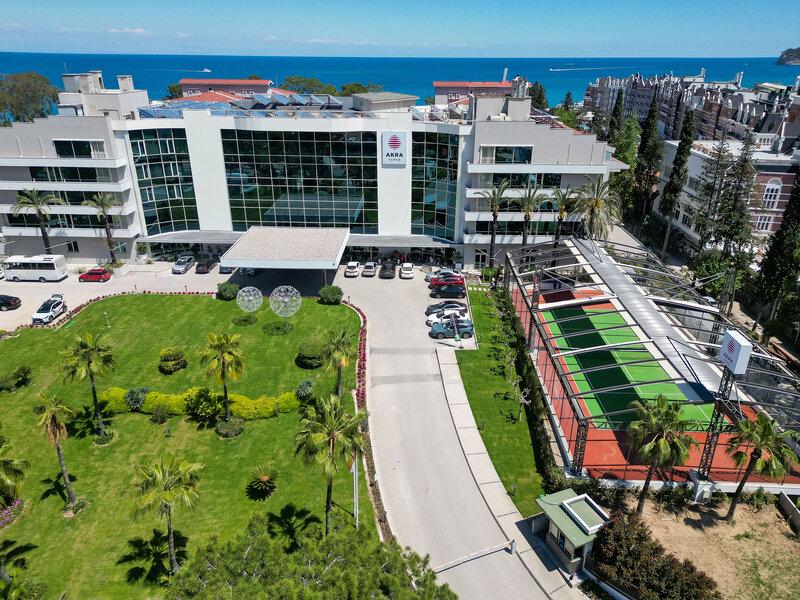 Akra Kemer