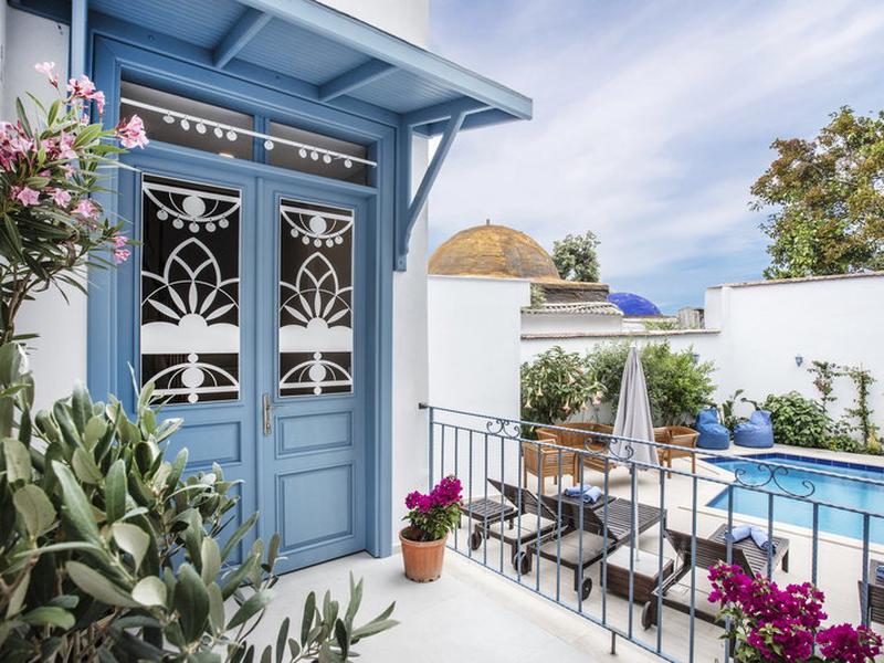 Eliada Hotel