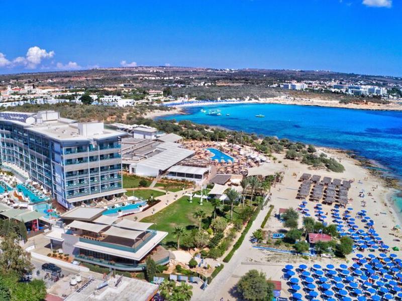Asterias Beach Hotel