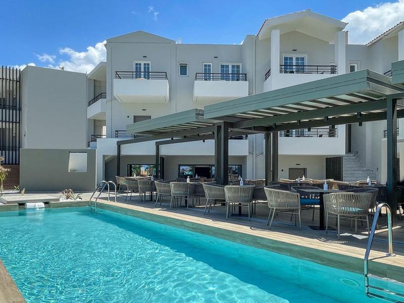 Mare Blue & Suites