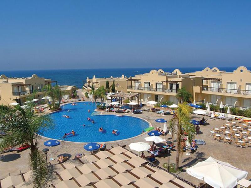 Louis Paphos Breeze