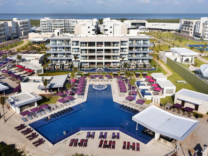 Planet Hollywood Adult Scene Cancun By Royalton (Adults Only+18)