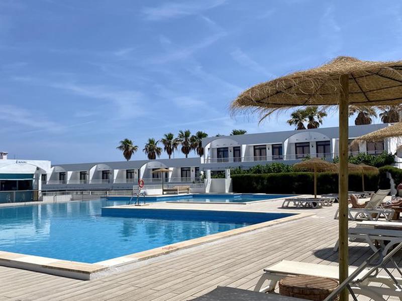 Beach Club Hotel