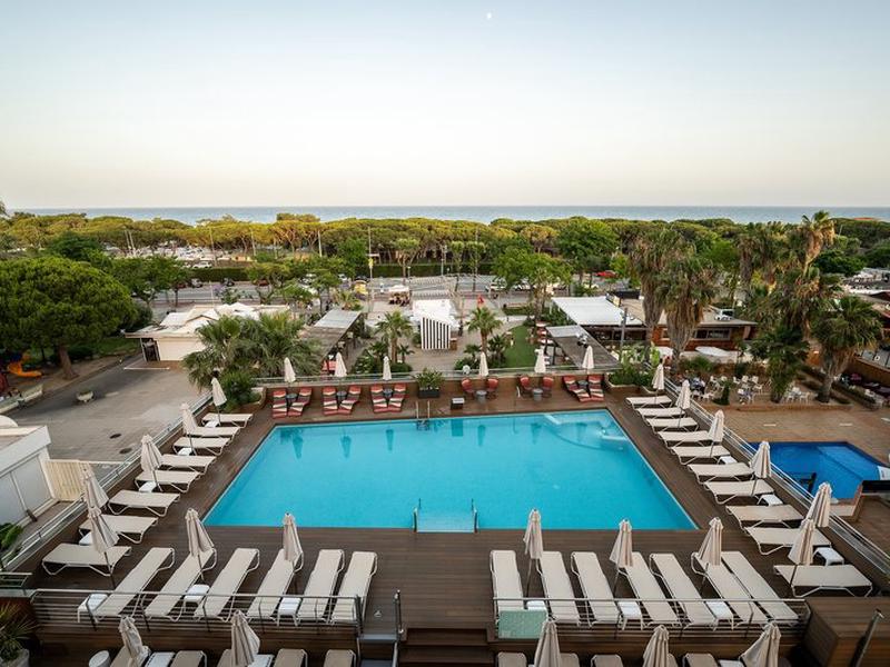 Odissea Park Aparthotel