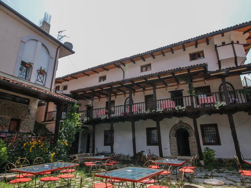 Tradita Hotel