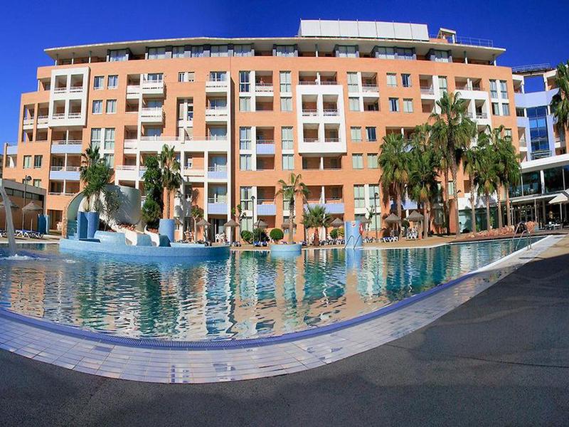 Neptuno Aparthotel