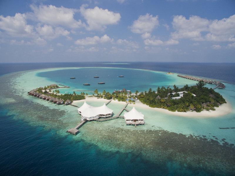 Safari Island Resort