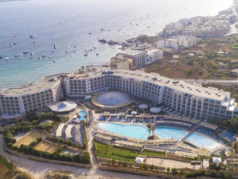 db Seabank Resort + Spa