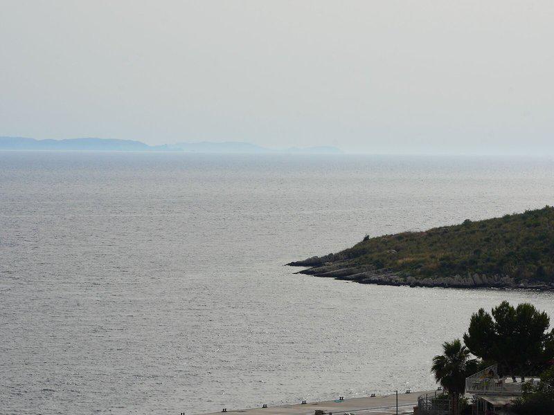 Saranda Waterside Apartments